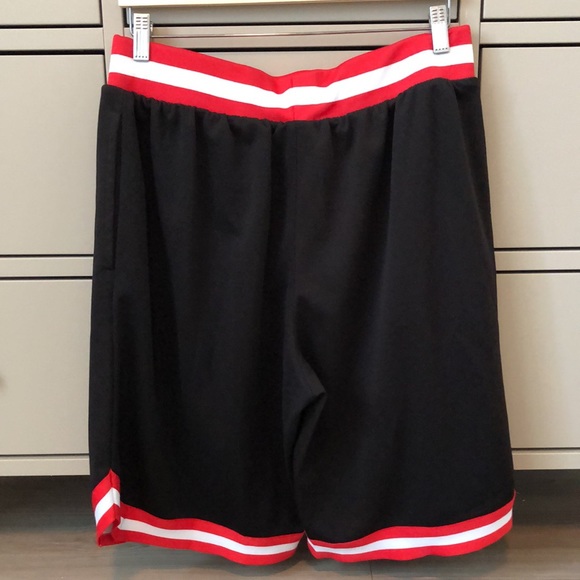 Ultra Game NBA • Men's Active Knit Basketball Training Shorts - Picture 9 of 13